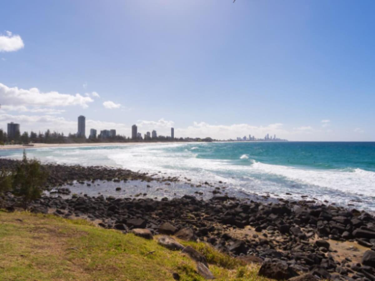 Goodwin Towers - Hosted By Burleigh Letting Gold Coast Exterior foto