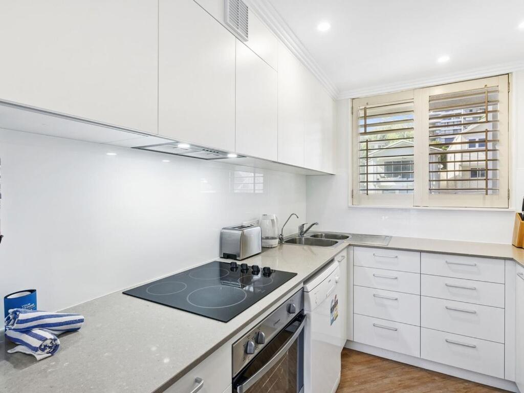 Goodwin Towers - Hosted By Burleigh Letting Gold Coast Exterior foto